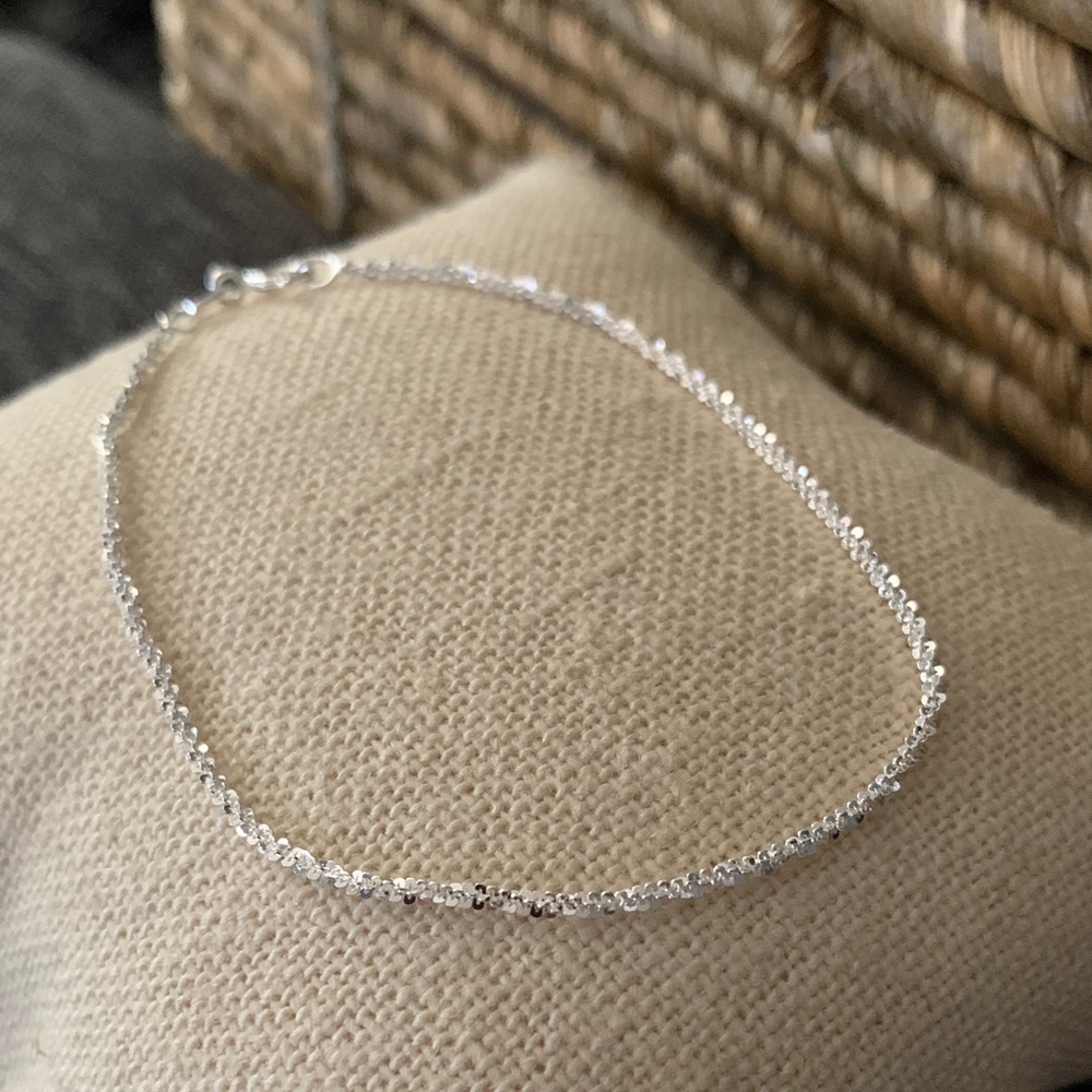 Elegant & Dainty Diamond Cut Silver Bracelet
